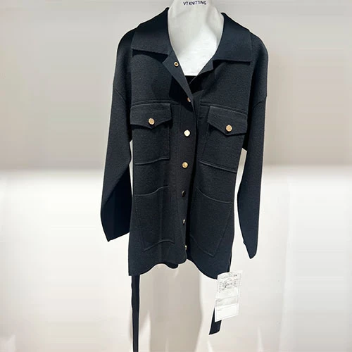 Fundamentele zwarte blazer