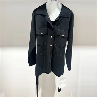 Fundamentele zwarte blazer