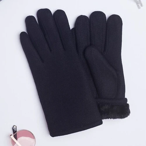 Dikke wollen handschoenen
